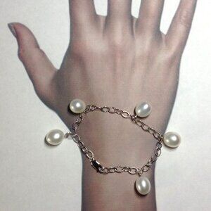 Sterling Silver Freshwater Dangling Bracelet